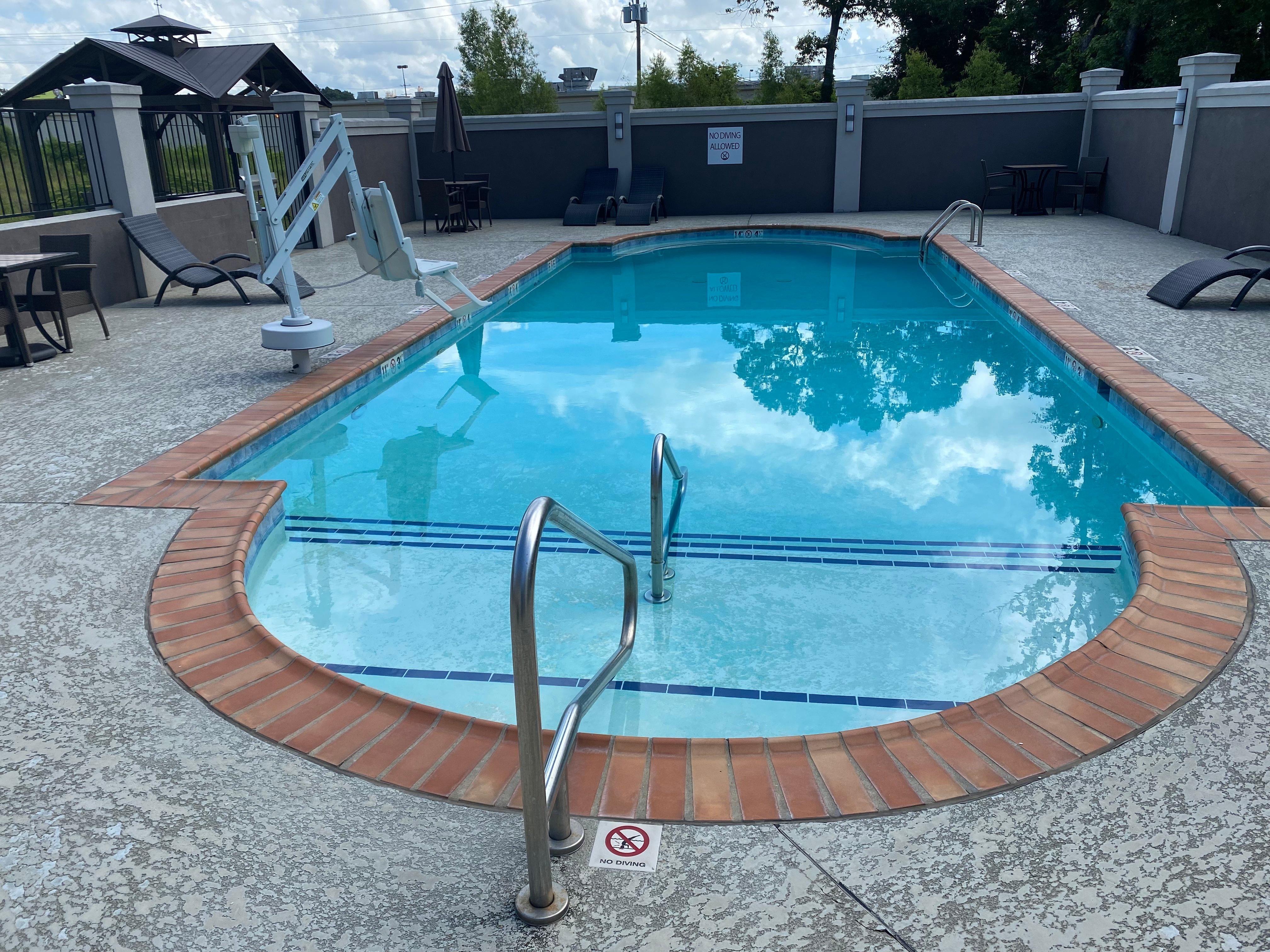 Holiday Inn Express & Suites Pineville-Alexandria Area Εξωτερικό φωτογραφία